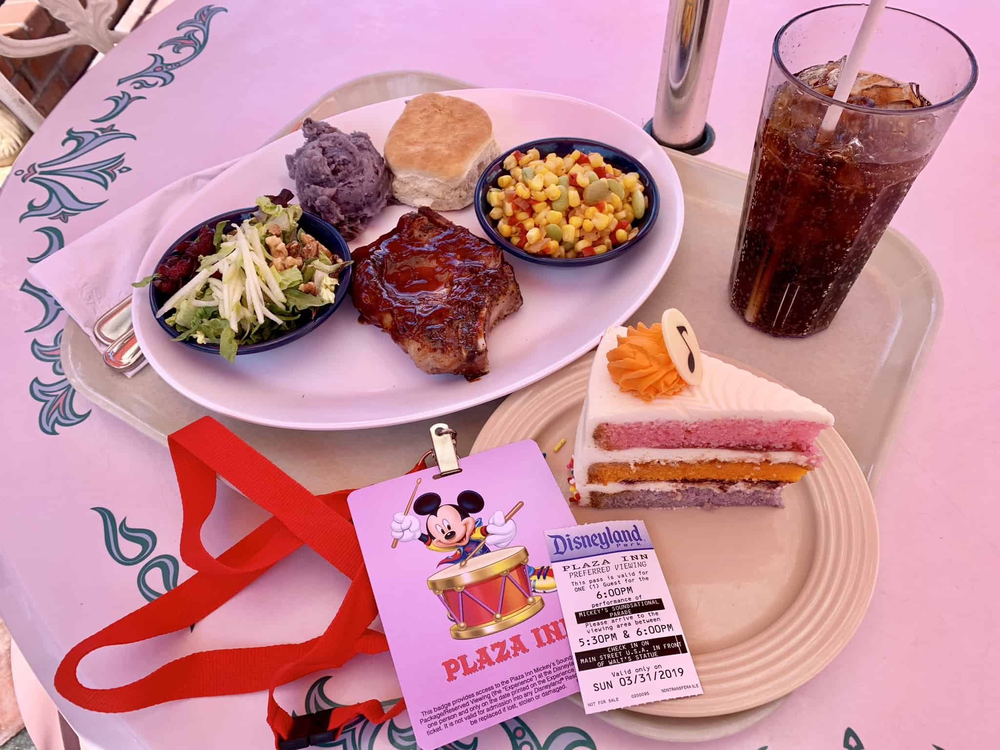 REVIEW: Mickey's Soundsational Parade Plaza Inn Dining Package at