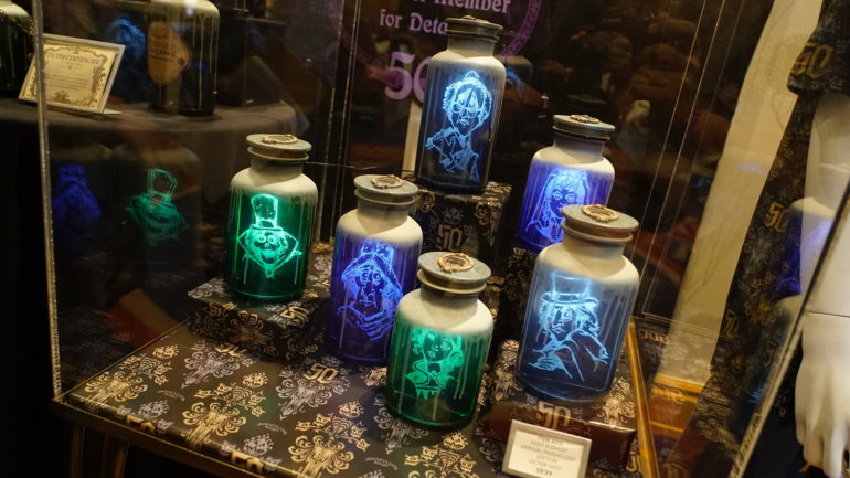Disney Disneyland Haunted Mansion 50th Host a Ghost Spirit Jar Amigus Arcane 