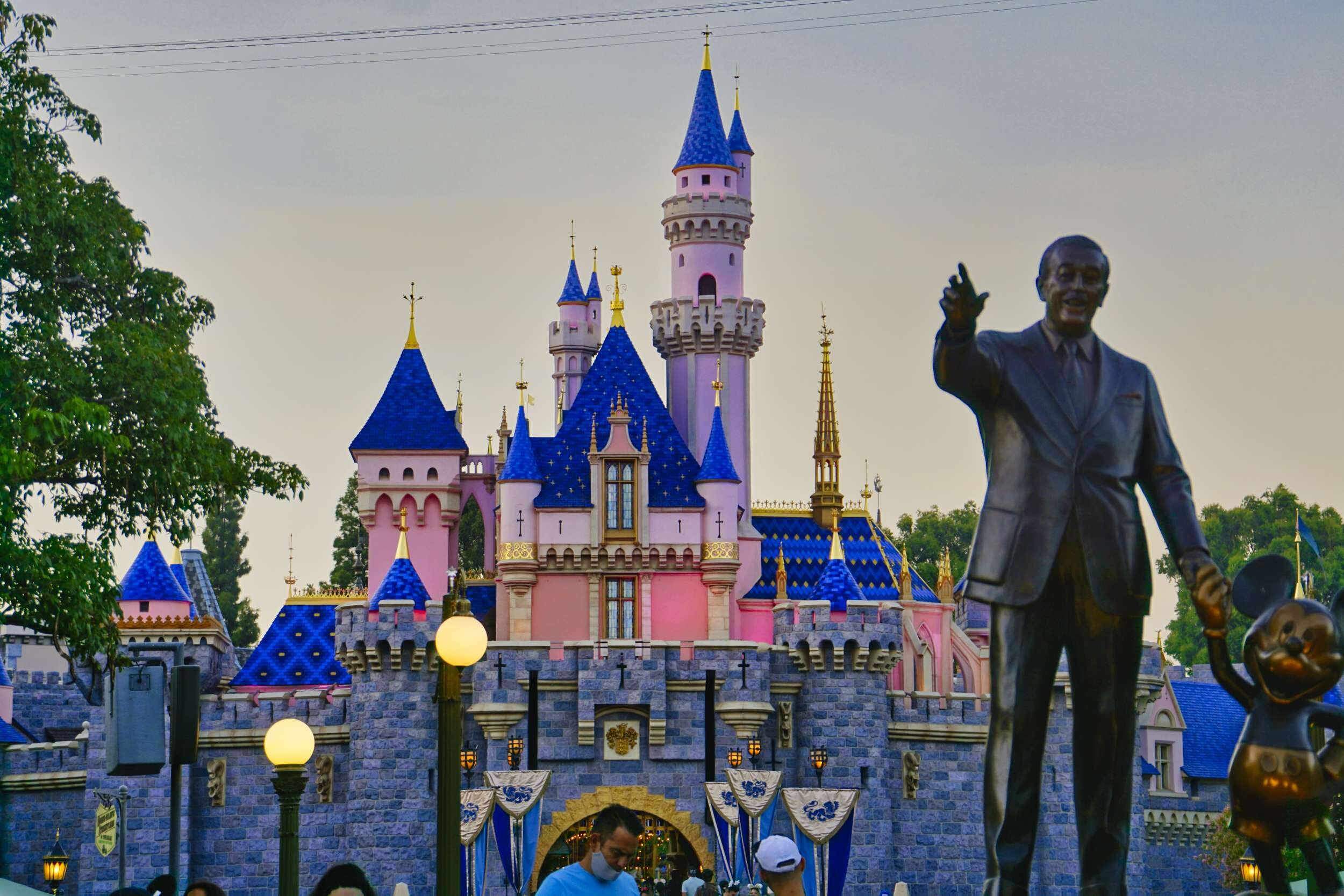 Disneyland Calendar October 2022 Hours Now Available For Disneyland Resort Through November 16 - Disneyland  News Today